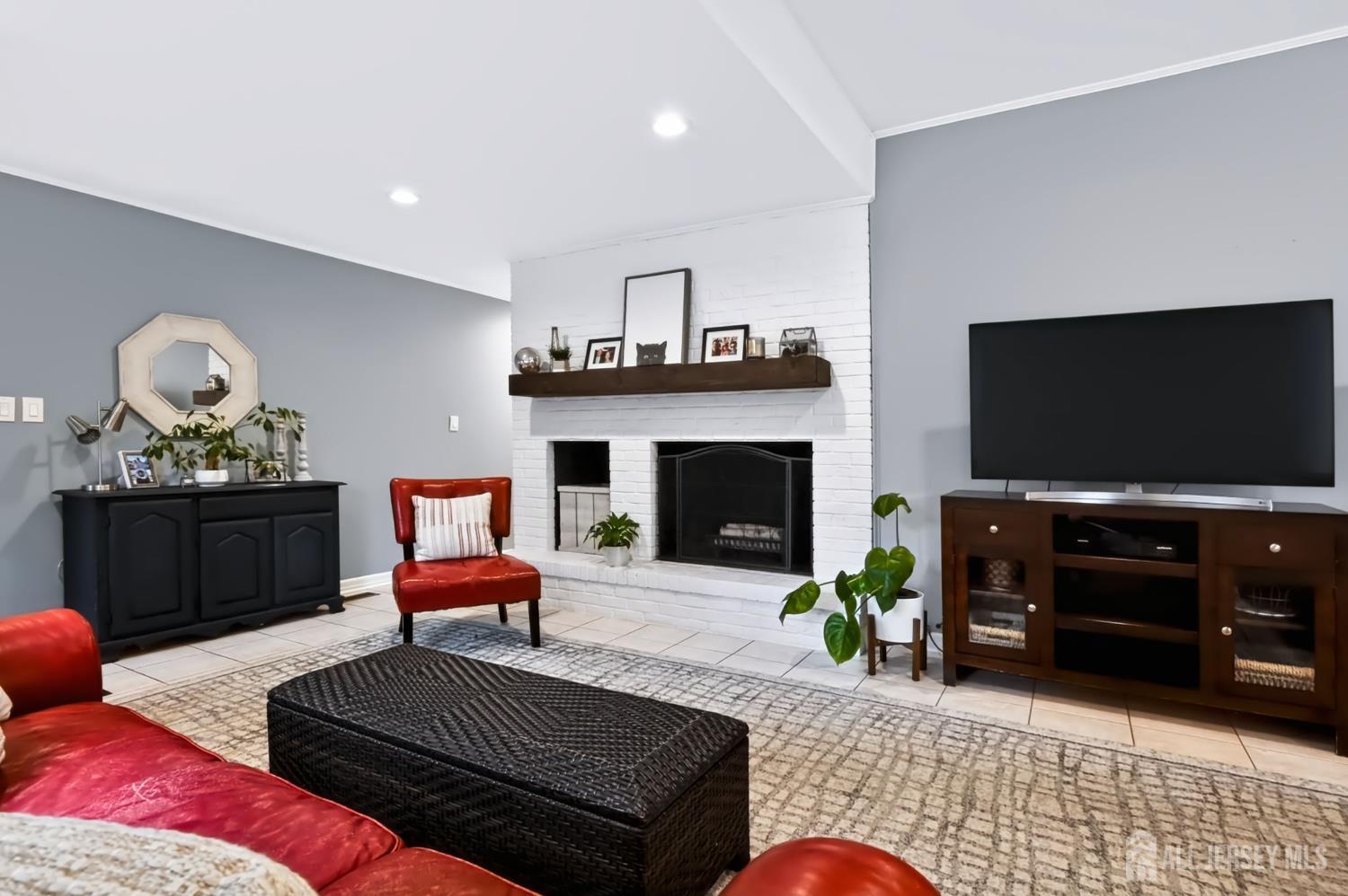 232 Dawes Road North Brunswick NJ 08902