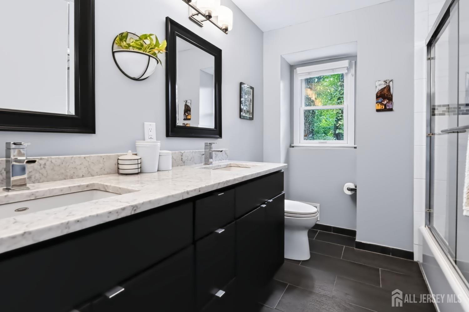 232 Dawes Road North Brunswick NJ 08902
