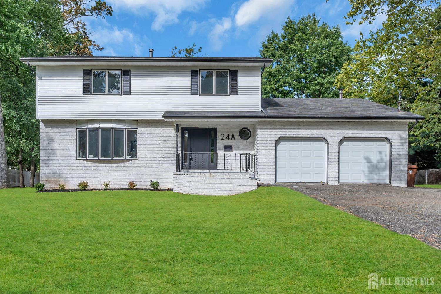 24 Dewey Drive New Brunswick NJ 08901