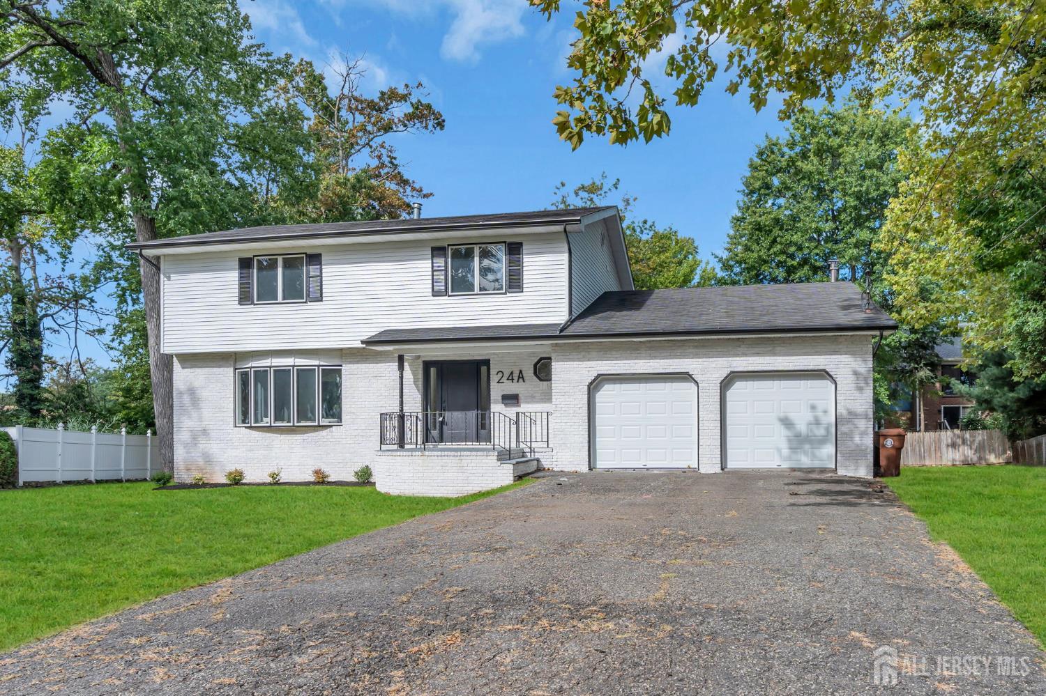 24 Dewey Drive New Brunswick NJ 08901