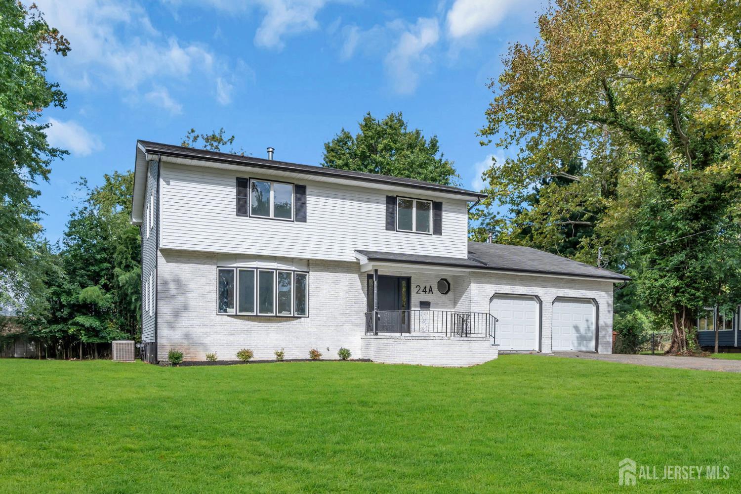 24 Dewey Drive New Brunswick NJ 08901