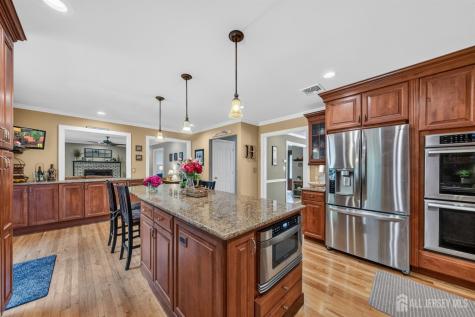 23 Rochelle Drive South Brunswick NJ 08824