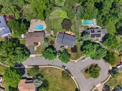 23 Rochelle Drive South Brunswick NJ 08824