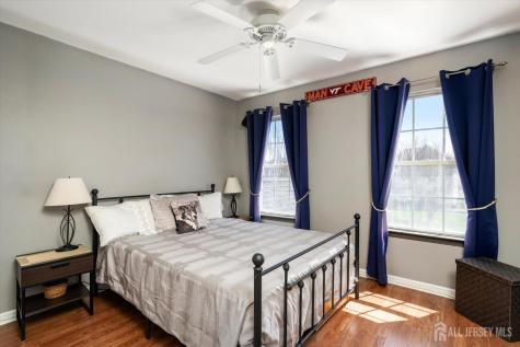 28 Terrier Place South Brunswick NJ 08824