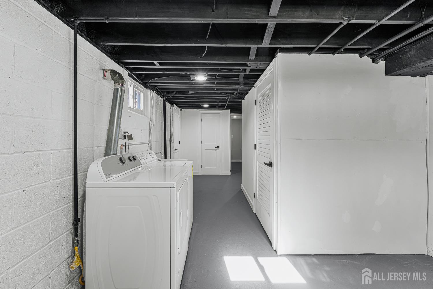 68 Elliot Place Edison NJ 08817