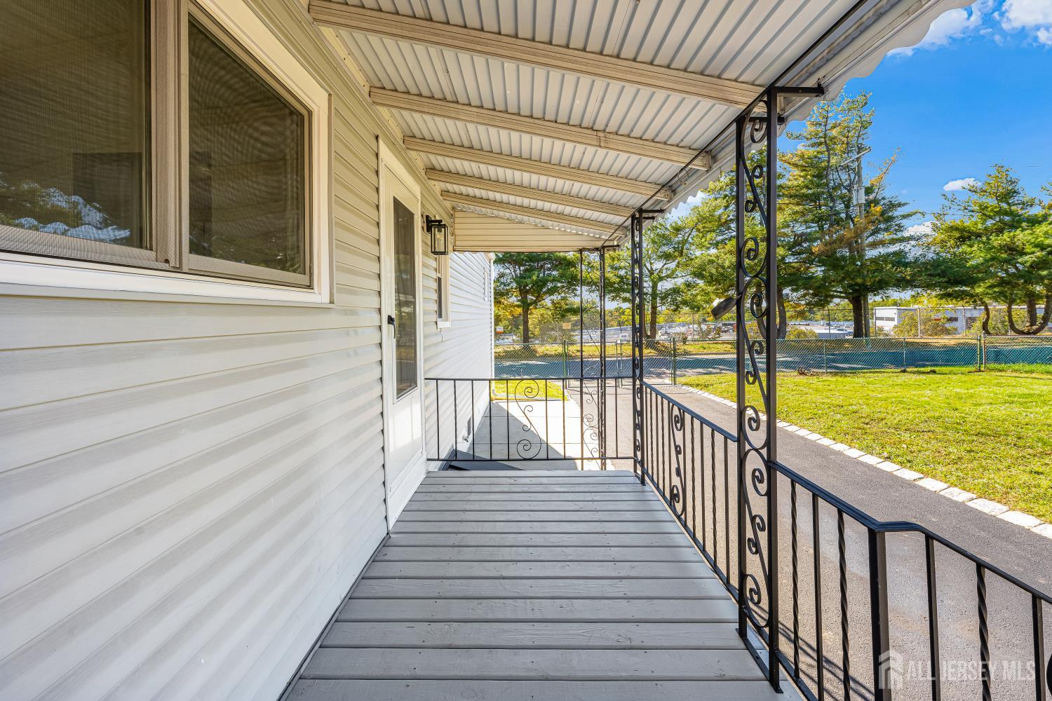 68 Elliot Place Edison NJ 08817