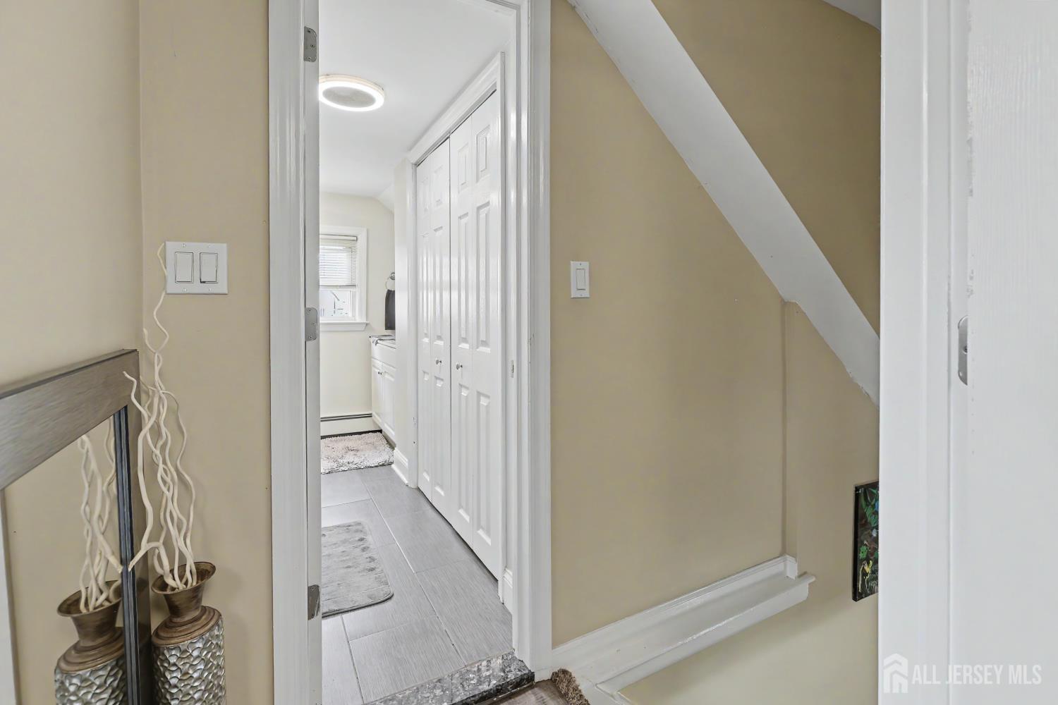 18 Tappen Street Avenel NJ 07001