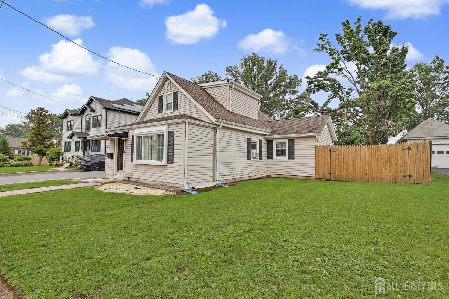 18 Tappen Street Avenel NJ 07001