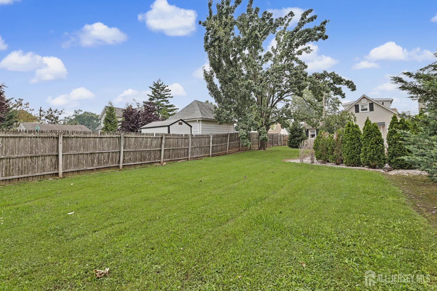 18 Tappen Street Avenel NJ 07001