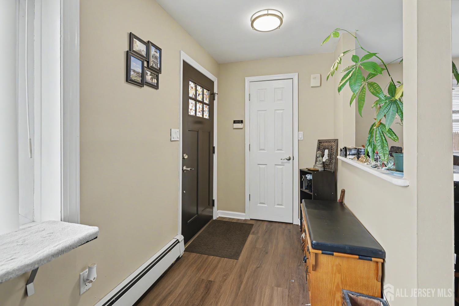 18 Tappen Street Avenel NJ 07001