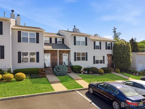 10 Peachtree Lane Jamesburg NJ 08831