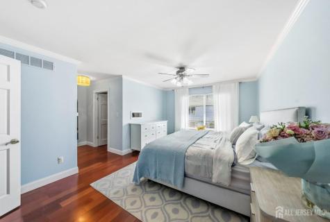 10 Peachtree Lane Jamesburg NJ 08831