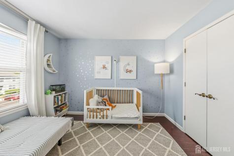 10 Peachtree Lane Jamesburg NJ 08831
