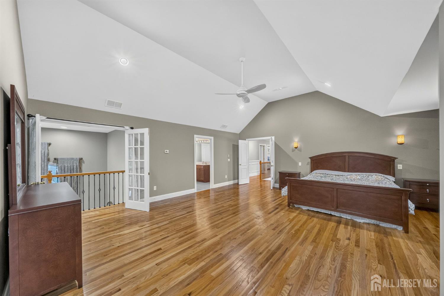 5 Adam Court Monroe NJ 08831