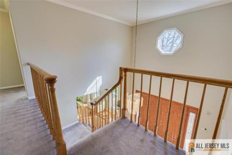 13 Patricia Way South Brunswick NJ 08824