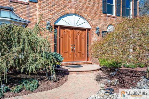 13 Patricia Way South Brunswick NJ 08824