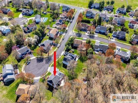13 Patricia Way South Brunswick NJ 08824
