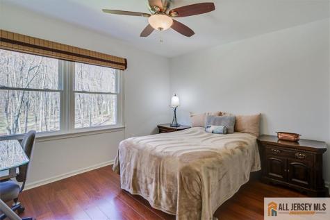 13 Patricia Way South Brunswick NJ 08824