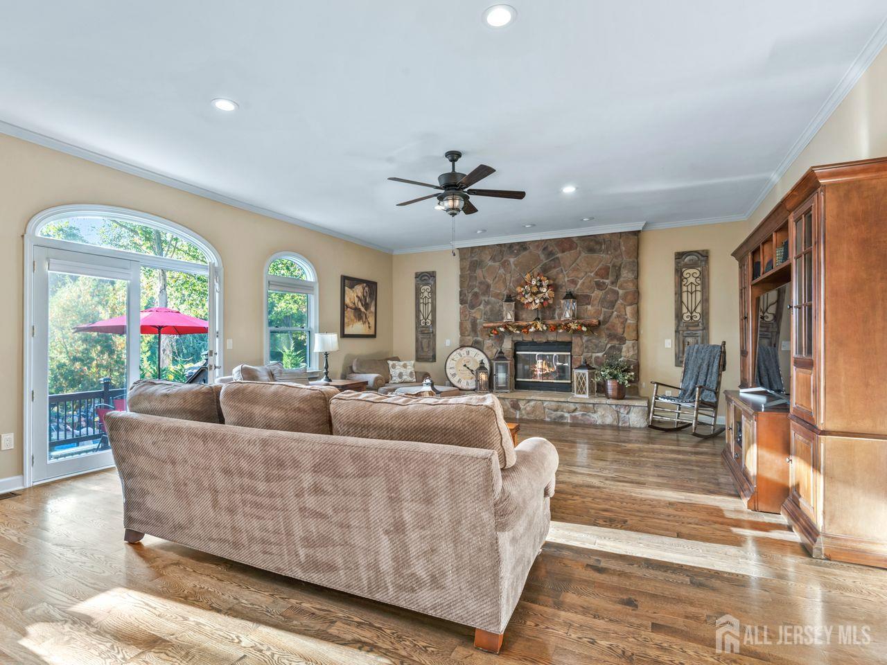 5 Black Oak Court Monroe NJ 08831