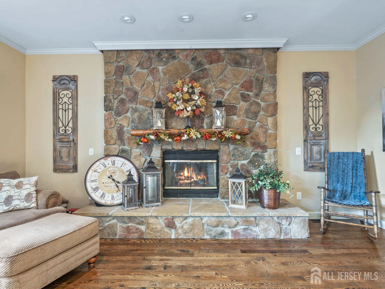 5 Black Oak Court Monroe NJ 08831