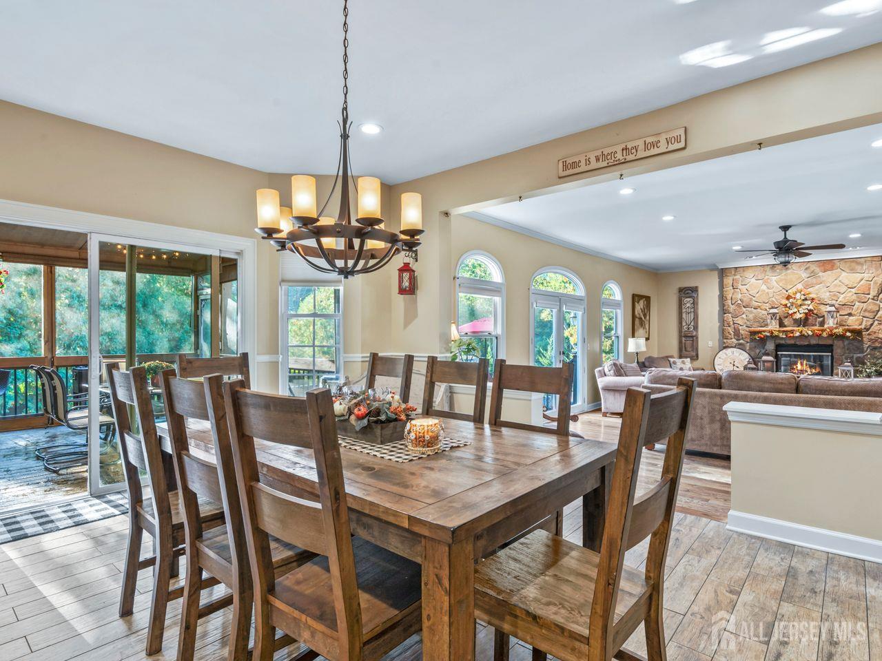 5 Black Oak Court Monroe NJ 08831