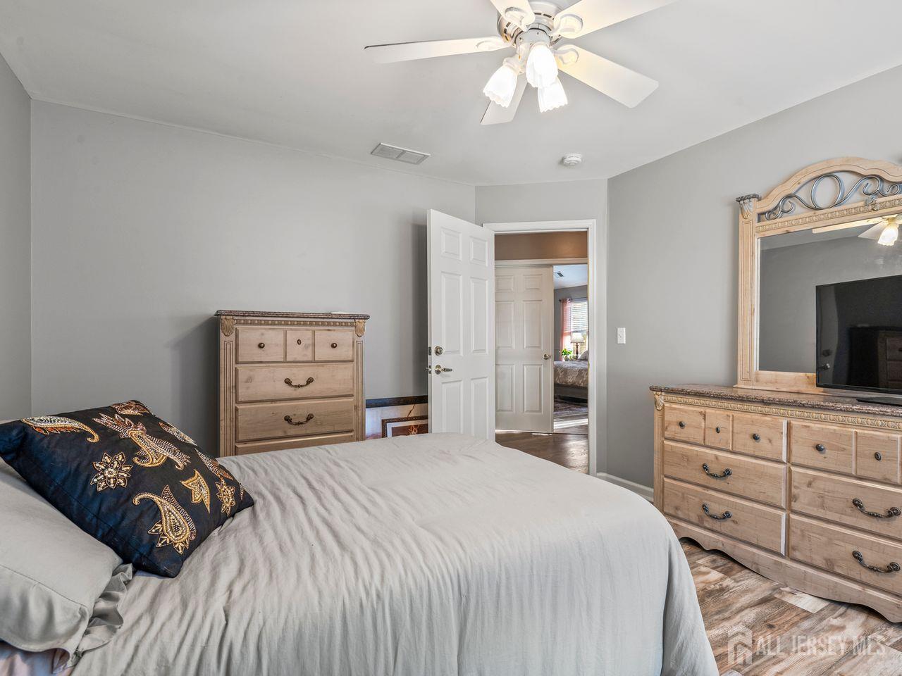 5 Black Oak Court Monroe NJ 08831