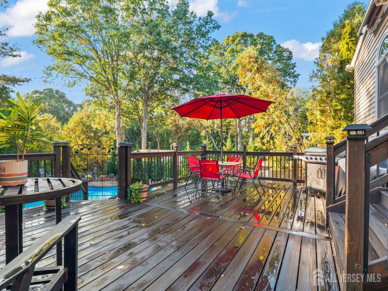 5 Black Oak Court Monroe NJ 08831