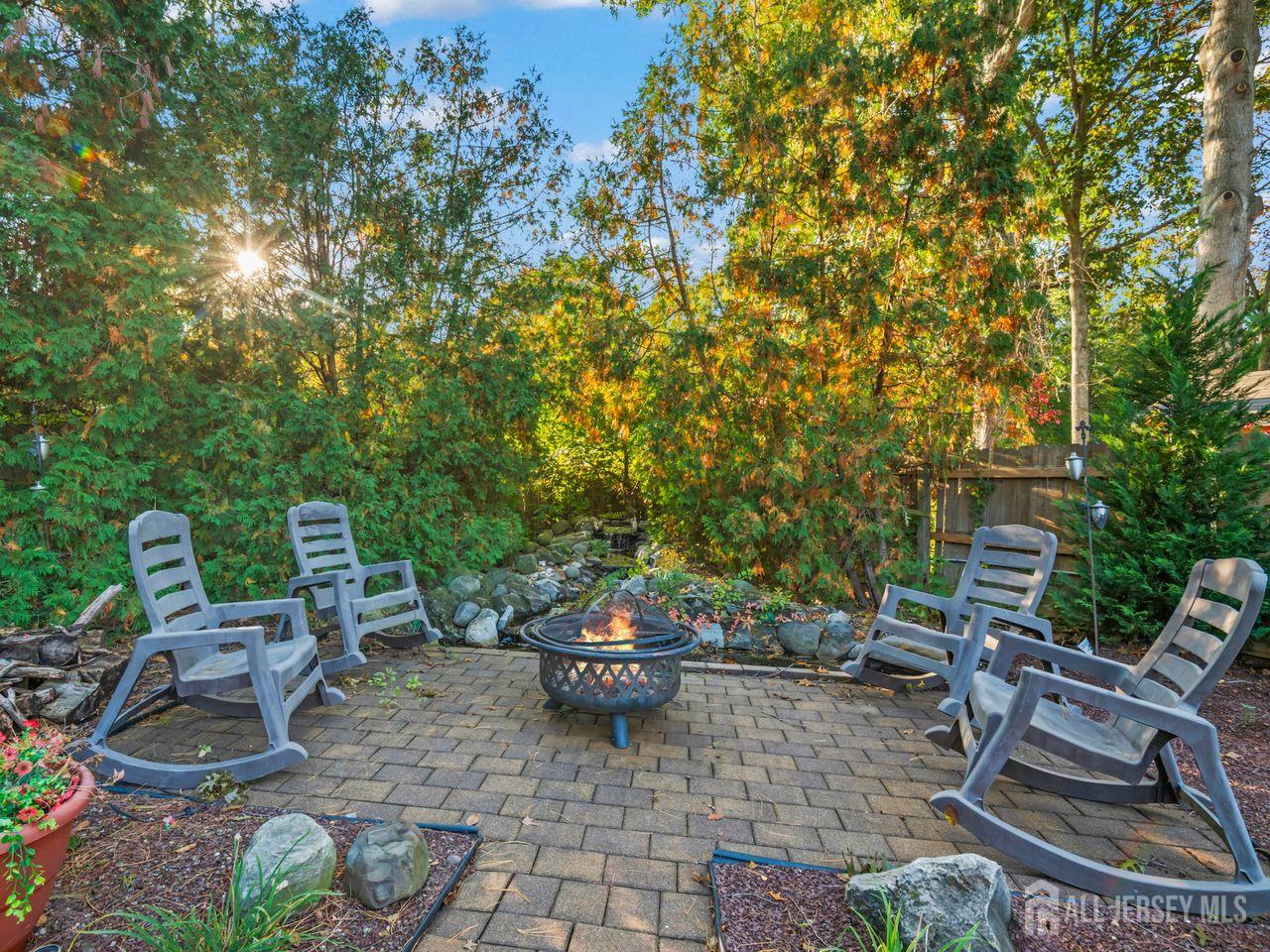 5 Black Oak Court Monroe NJ 08831