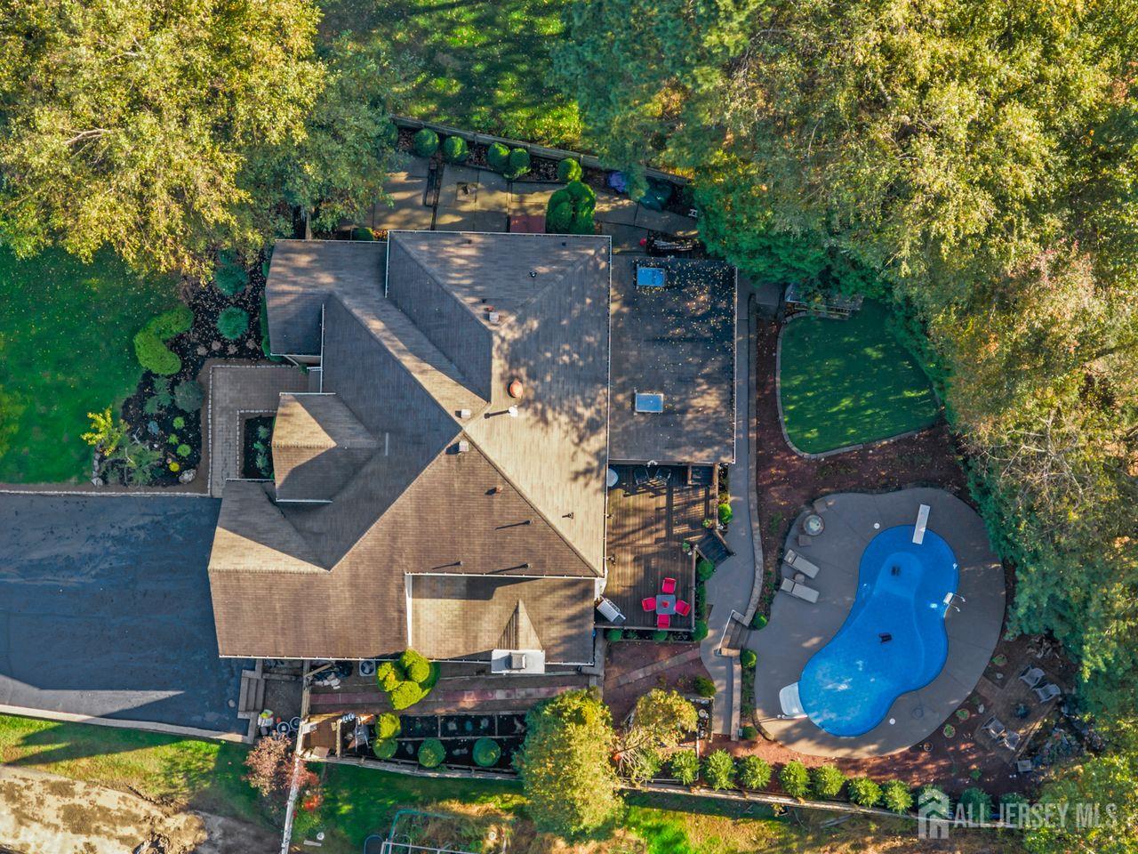 5 Black Oak Court Monroe NJ 08831