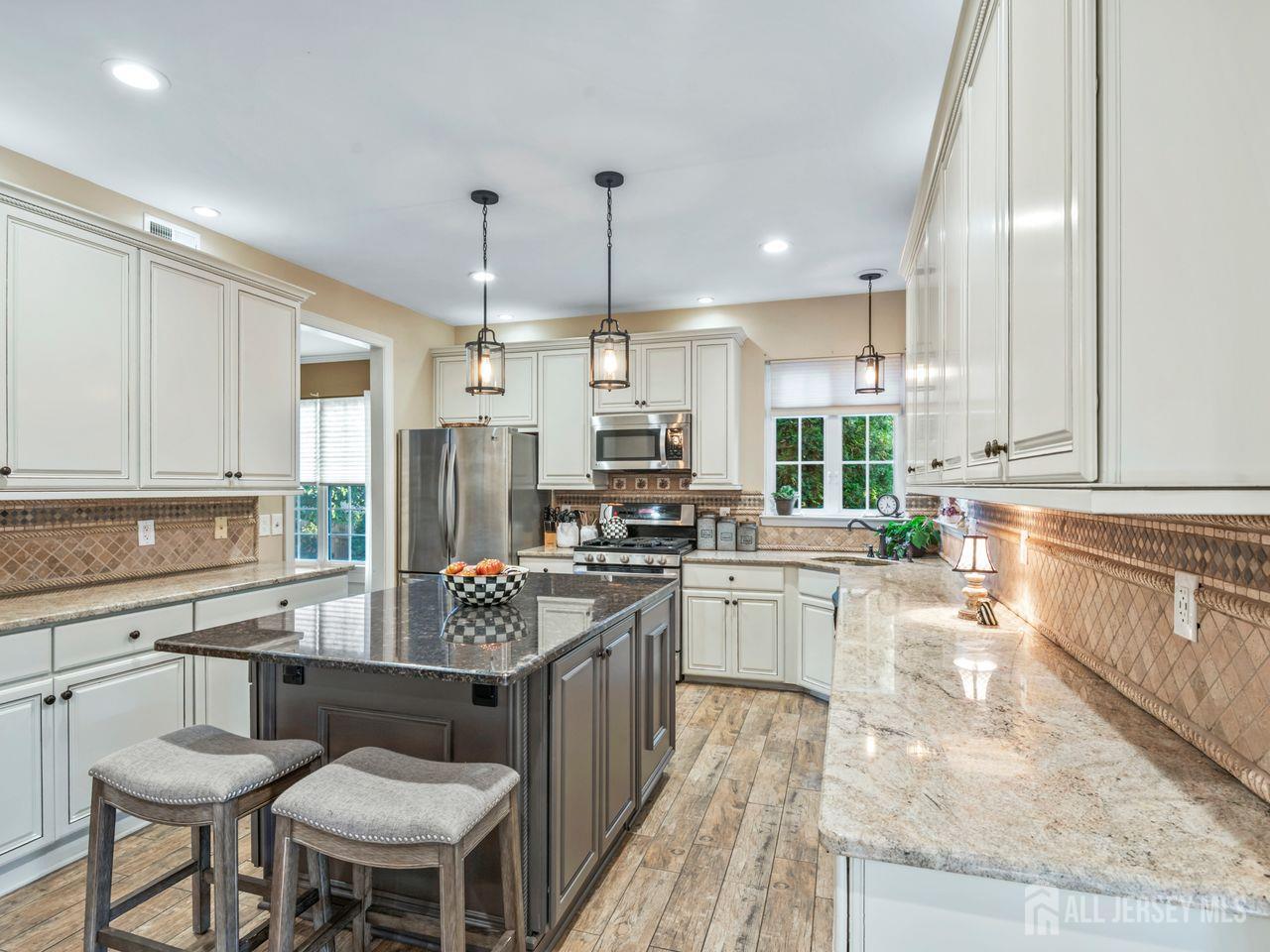 5 Black Oak Court Monroe NJ 08831