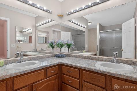 48 Winthrop Road Monroe NJ 08831