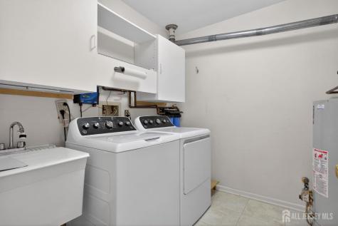 48 Winthrop Road Monroe NJ 08831