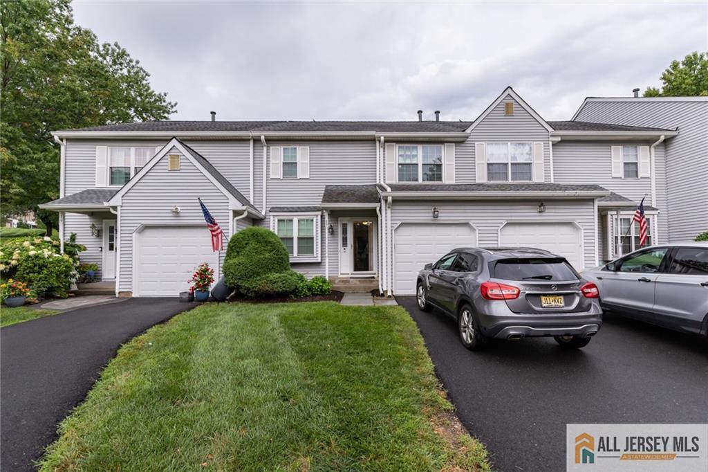 17 Heritage Court Ewing NJ 08628