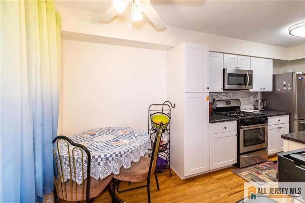17 Heritage Court Ewing NJ 08628