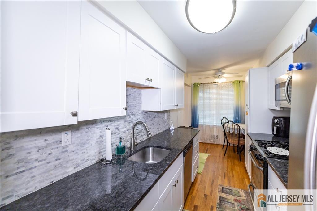 17 Heritage Court Ewing NJ 08628