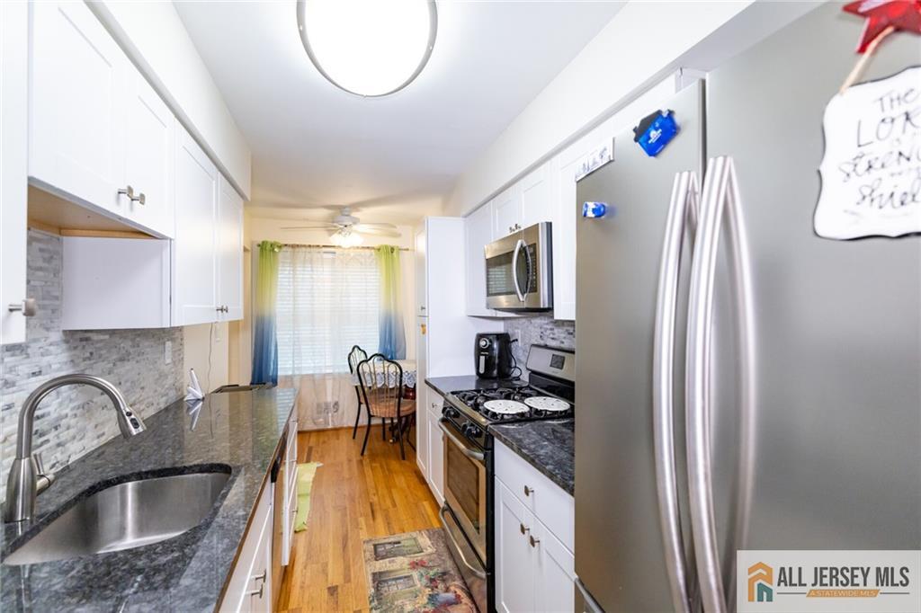 17 Heritage Court Ewing NJ 08628