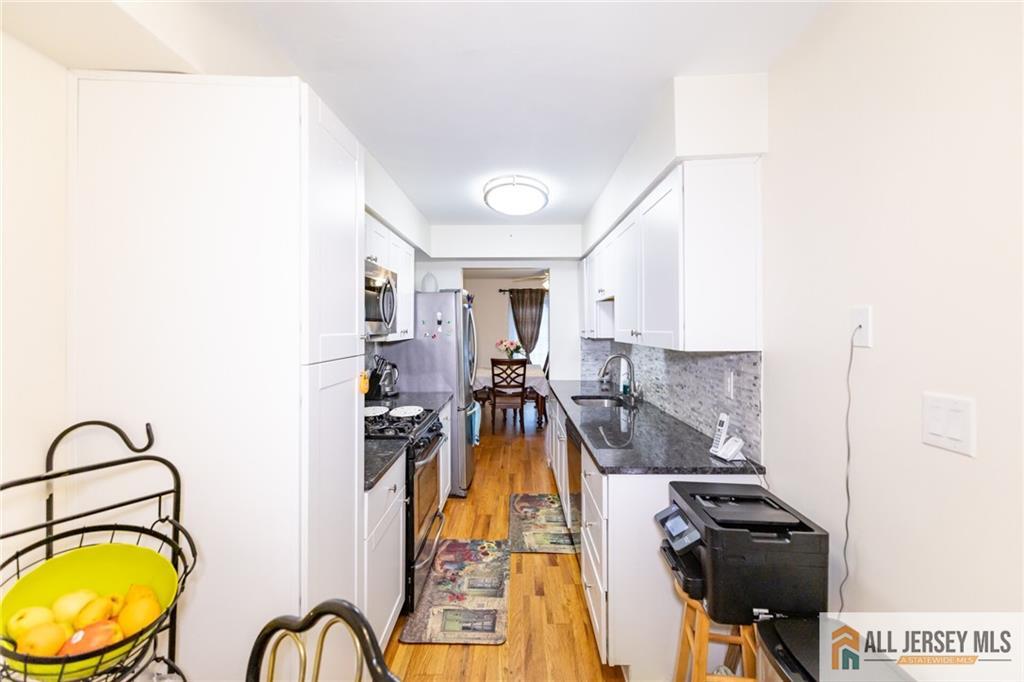 17 Heritage Court Ewing NJ 08628
