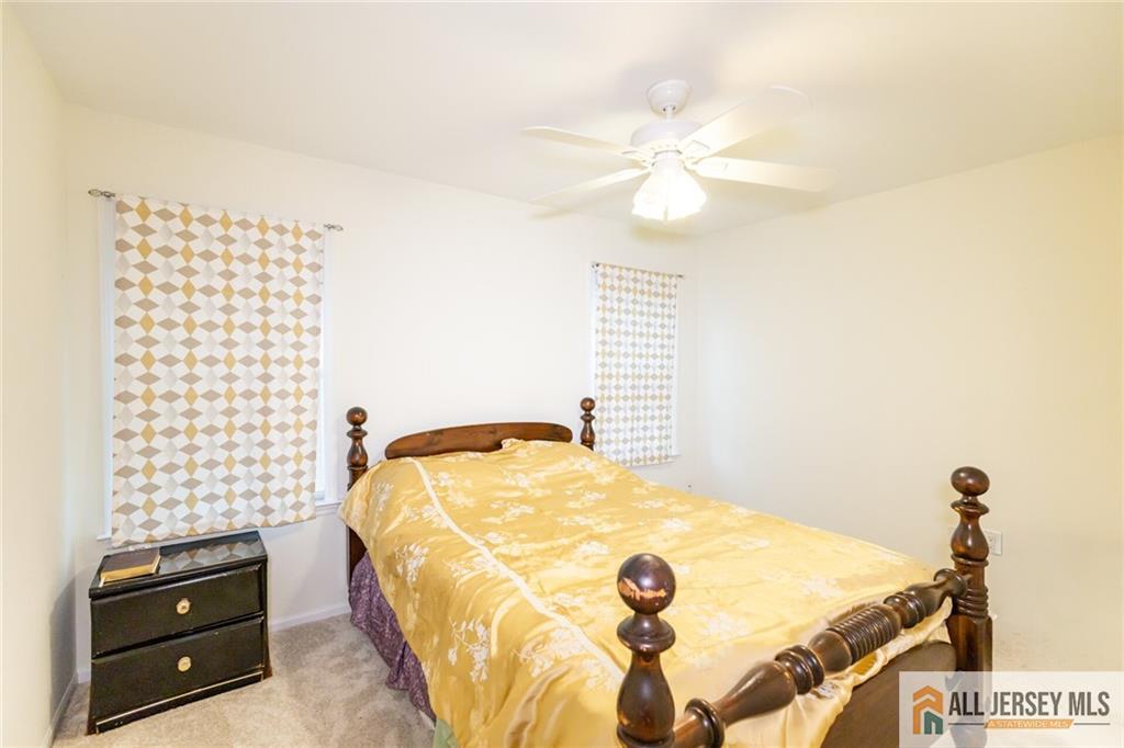 17 Heritage Court Ewing NJ 08628