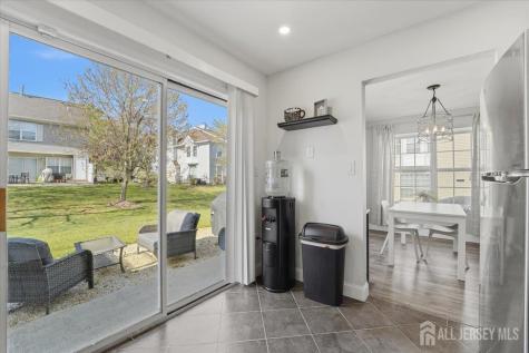 63 Amberly Court Franklin NJ 08823