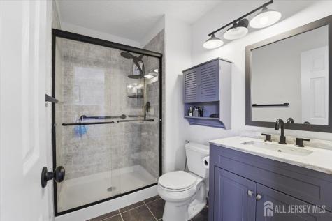 63 Amberly Court Franklin NJ 08823