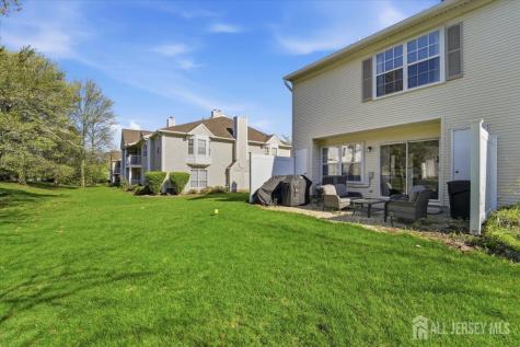 63 Amberly Court Franklin NJ 08823