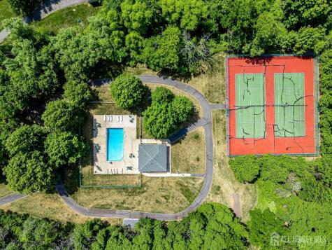 63 Amberly Court Franklin NJ 08823