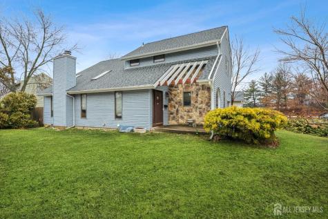 18 Erik Drive North Brunswick NJ 08902