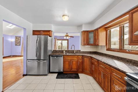 18 Erik Drive North Brunswick NJ 08902