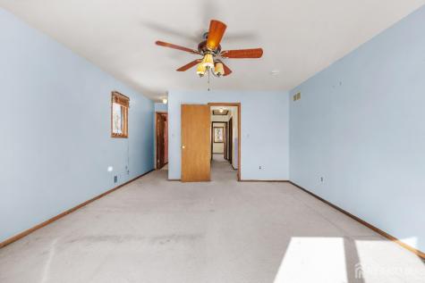 18 Erik Drive North Brunswick NJ 08902