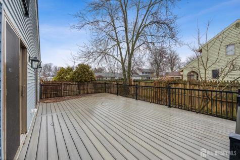 18 Erik Drive North Brunswick NJ 08902