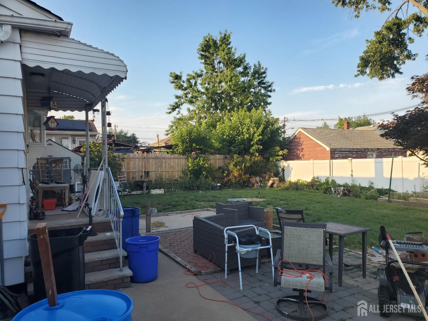 22 Longview Avenue Carteret NJ 07008