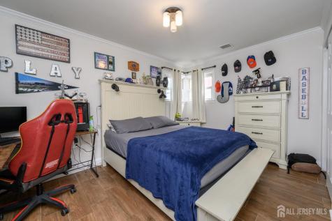 86 Leber Avenue Carteret NJ 07008