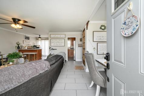 86 Leber Avenue Carteret NJ 07008