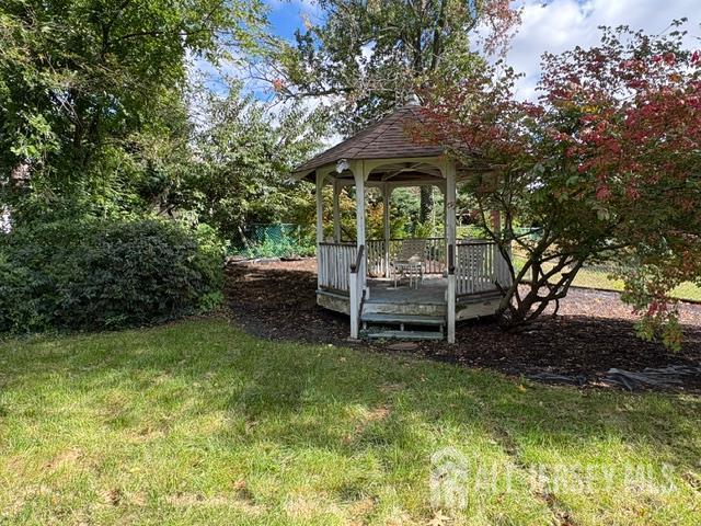 14 Stratford Drive Old Bridge NJ 08857